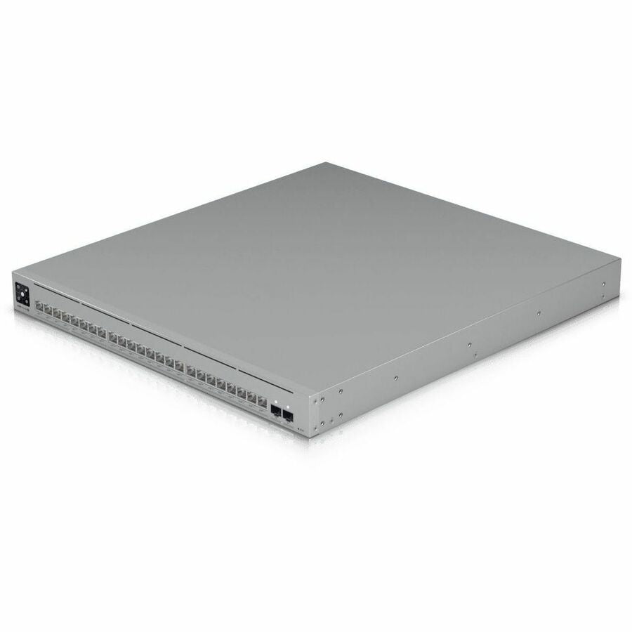 Pro XG 24 PoE Pro XG 24 PoE